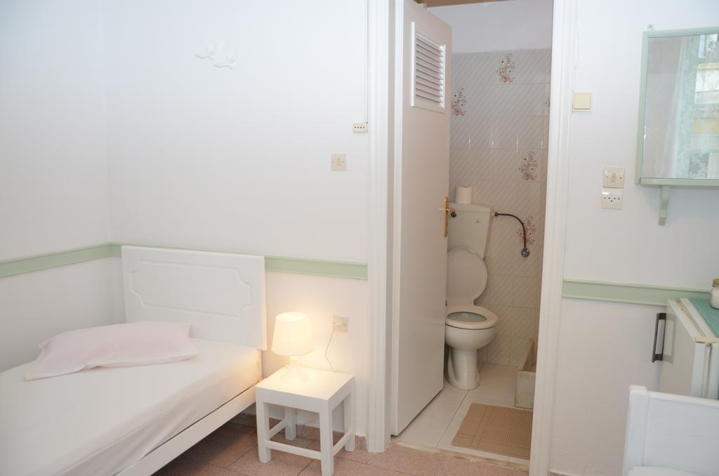 Aegli Rooms Tinos Room photo